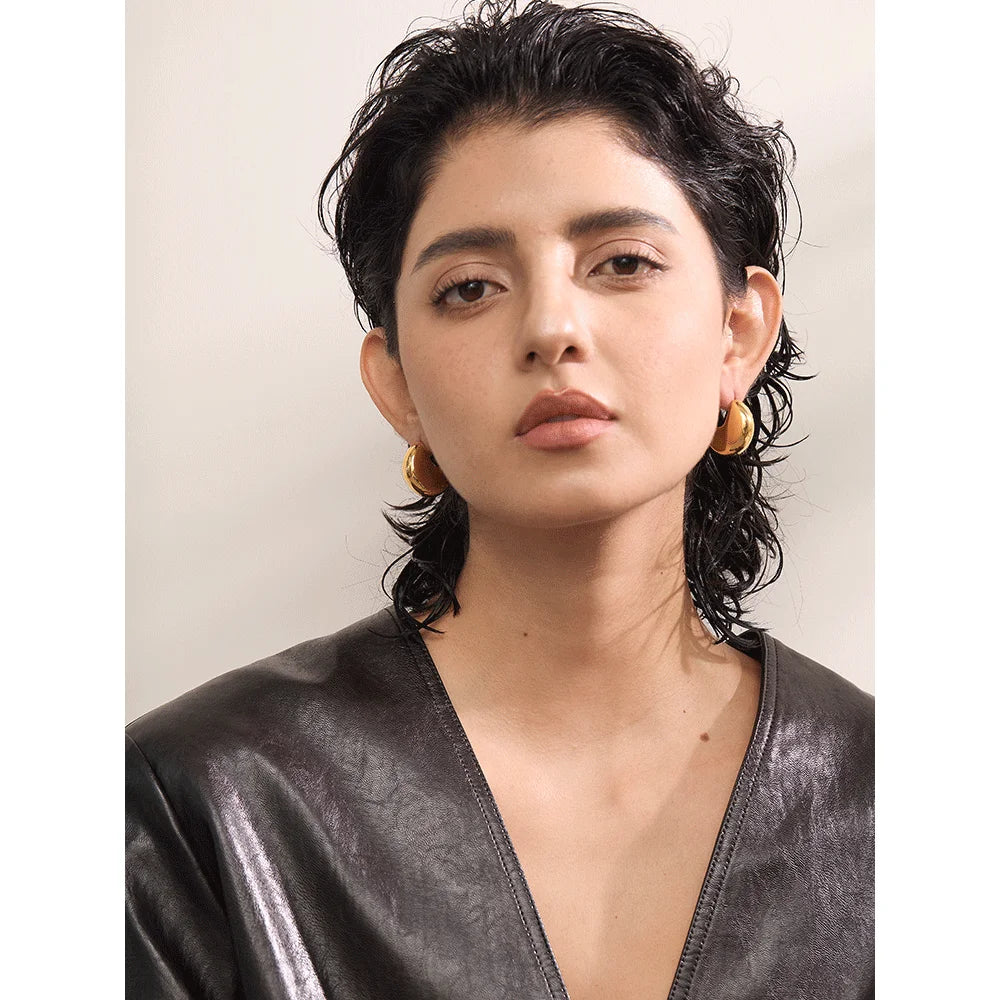 Brinco Cora Banhado em Ouro 18K - AuraMirage®