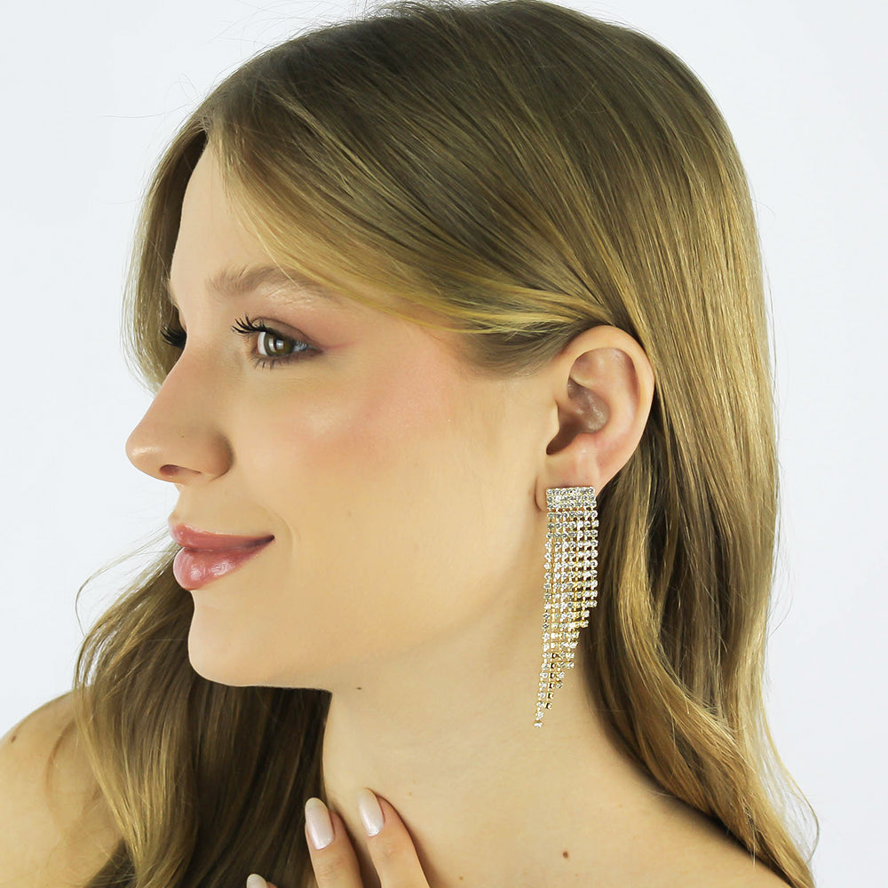 Brinco Strass Reluzir banhado a ouro com cristais brilhantes da coleção Aura Alvorecer