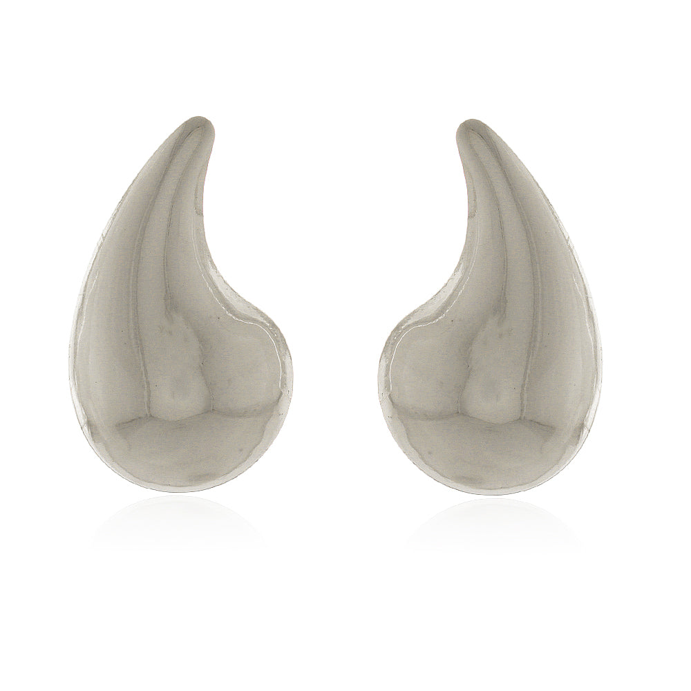 Brinco Virgula Ôndula com design curvo banhado a ouro da coleção Aura Alvorecer