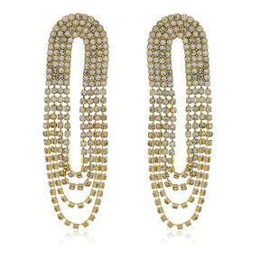 Brinco Strass Luzia com design sofisticado e cristais luminosos da coleção Aura Alvorecer