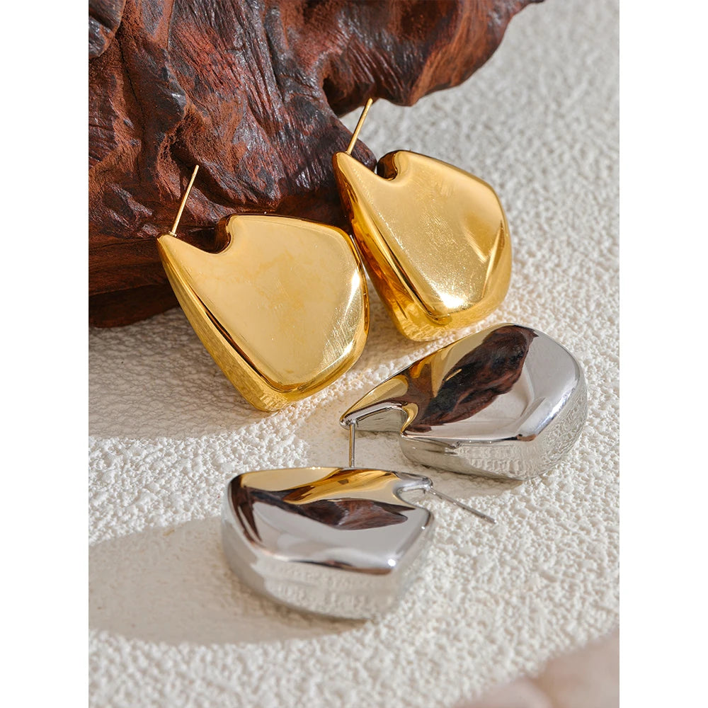 Brinco Arin Banhado em Ouro 18K - AuraMirage®