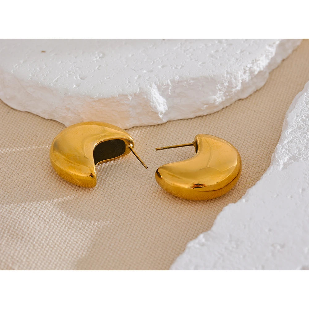 Brinco Cora Banhado em Ouro 18K - AuraMirage®