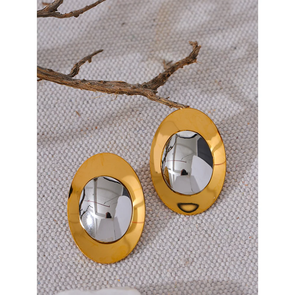 Brinco Luno Banhado em Ouro 18K - AuraMirage®
