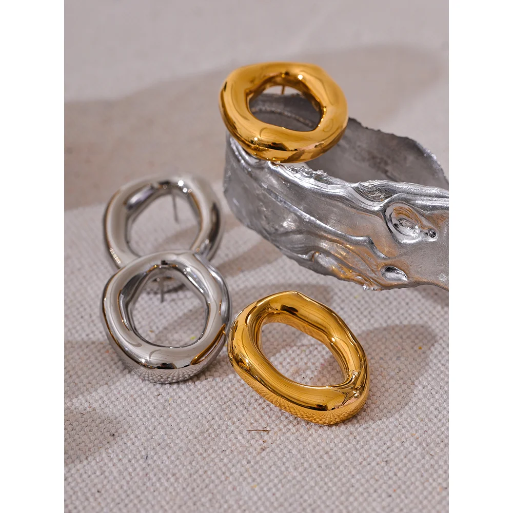 Brinco Oryn Banhado em Ouro 18K - AuraMirage®