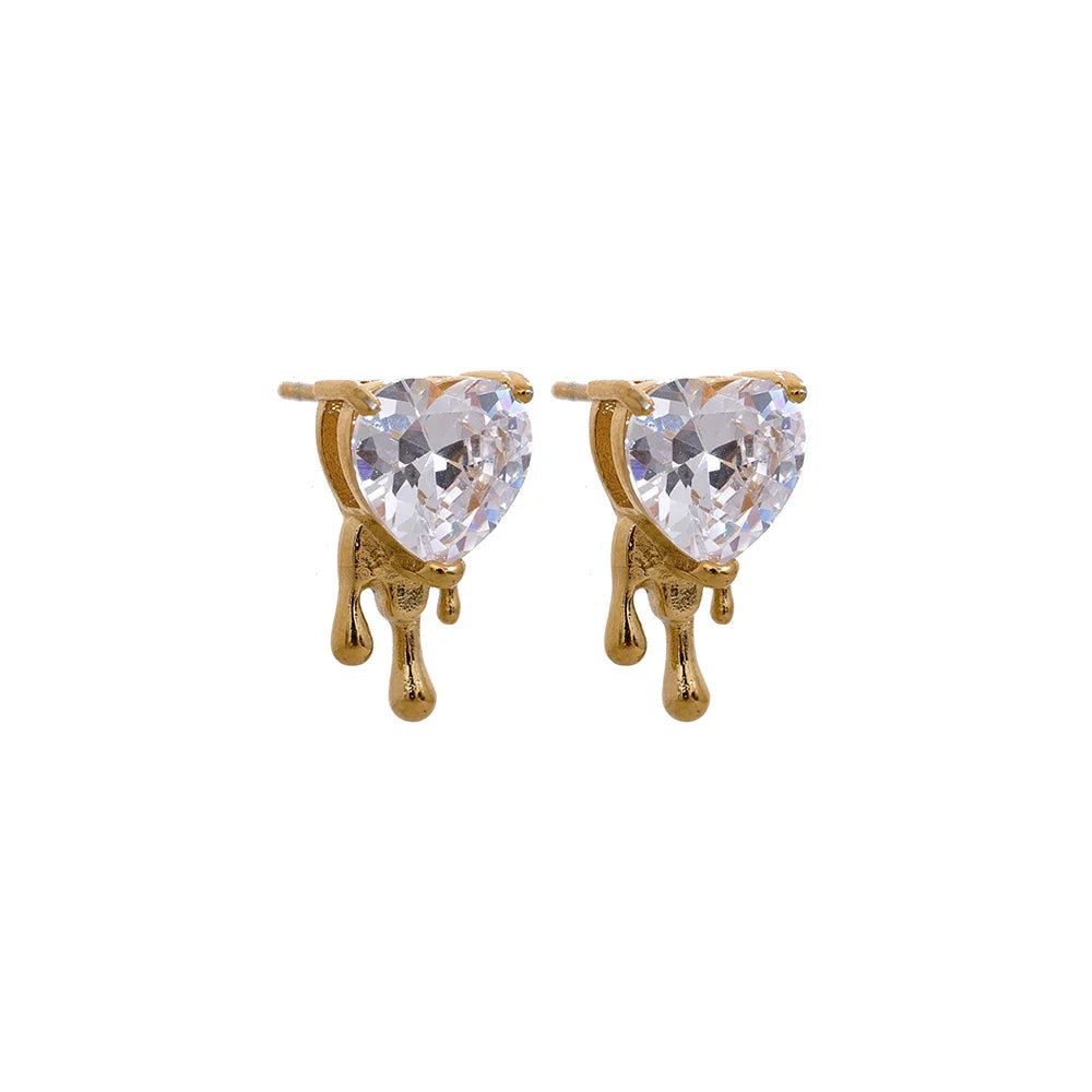 https://auracrystal.com.br/products/brinco-nyara-com-detalhe-em-zirconia-banhado-em-ouro-18k-auramirage%C2%AE?_pos=1&_psq=nyara&_ss=e&_v=1.0