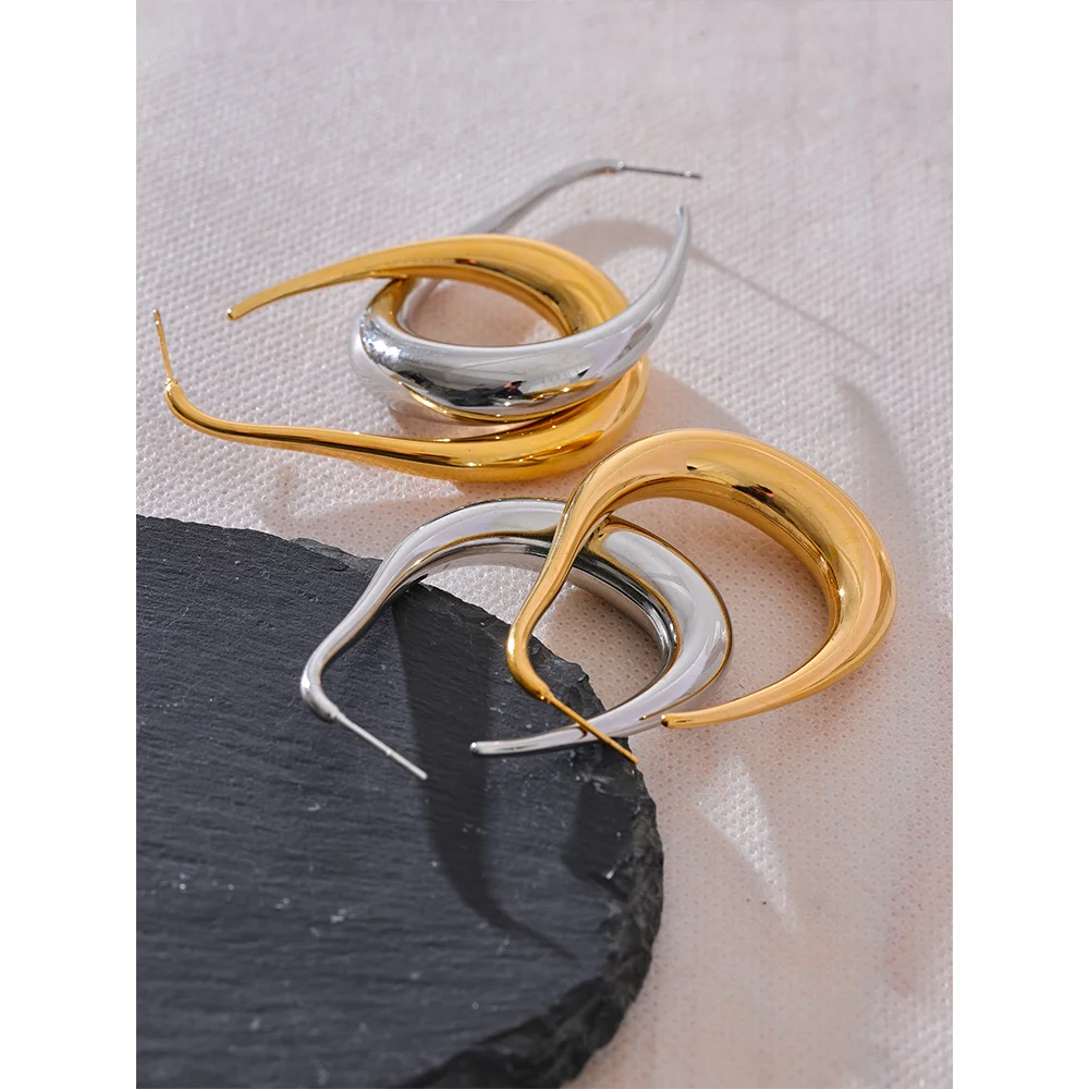https://auracrystal.com.br/products/brinco-juno-banhado-em-ouro-18k-auramirage%C2%AE