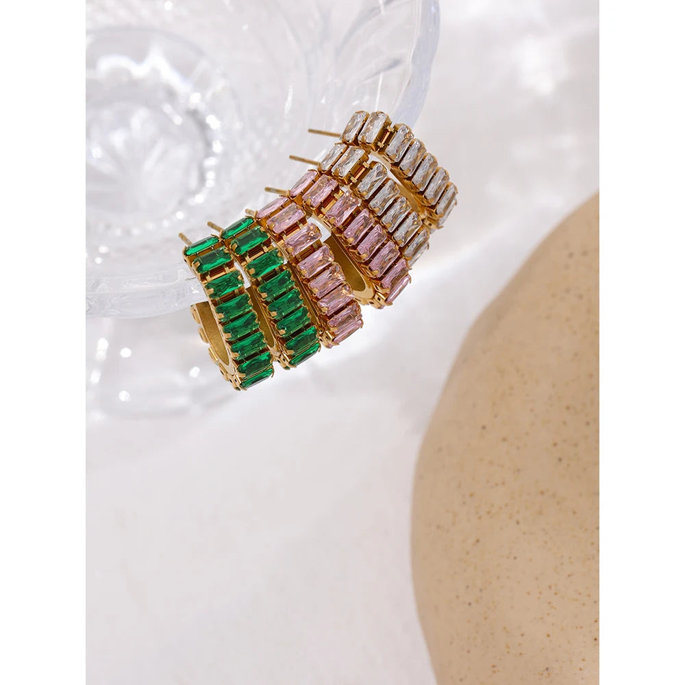 Brinco Miridia com Detalhe em Zircônia Banhado em Ouro 18K - AuraMirage®