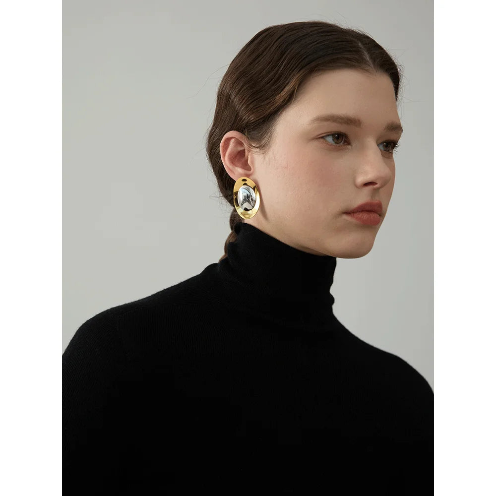 Brinco Luno Banhado em Ouro 18K - AuraMirage®