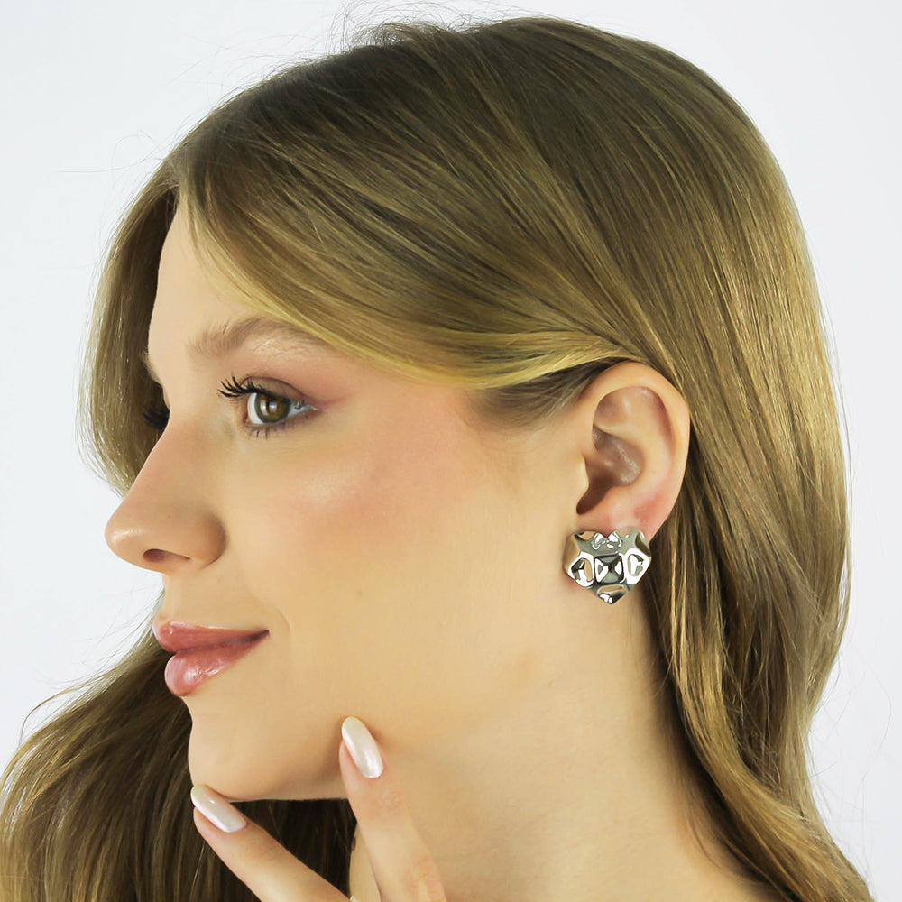 Brinco Pulsar banhado a diamante da coleção Alvorecer