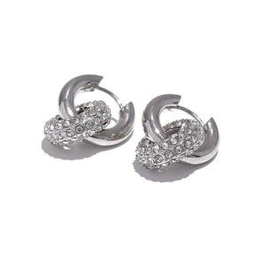https://auracrystal.com.br/products/brinco-orania-com-detalhe-em-zirconia-banhado-em-ouro-18k-auramirage%C2%AE?_pos=1&_psq=orania&_ss=e&_v=1.0