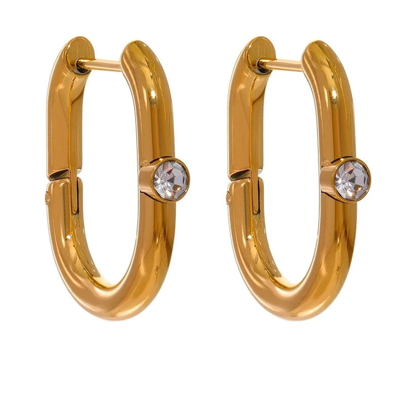 https://auracrystal.com.br/products/brinco-elara-com-detalhe-em-zirconia-banhado-em-ouro-18k-auramirage%C2%AE?_pos=1&_psq=elara&_ss=e&_v=1.0