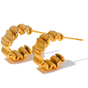 Brinco Ondel Banhado em Ouro 18K - AuraMirage®