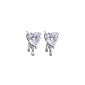 https://auracrystal.com.br/products/brinco-nyara-com-detalhe-em-zirconia-banhado-em-ouro-18k-auramirage%C2%AE?_pos=1&_psq=nyara&_ss=e&_v=1.0
