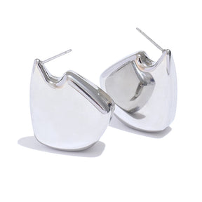 Brinco Arin Banhado em Ouro 18K - AuraMirage®