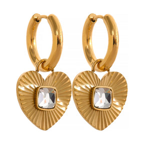 https://v9fg5f1n7f46m8jx-69724242170.shopifypreview.com/products/brinco-auren-com-detalhe-em-zirconia-banhado-em-ouro-18k-auramirage%C2%AE?_pos=1&_psq=aure&_ss=e&_v=1.0