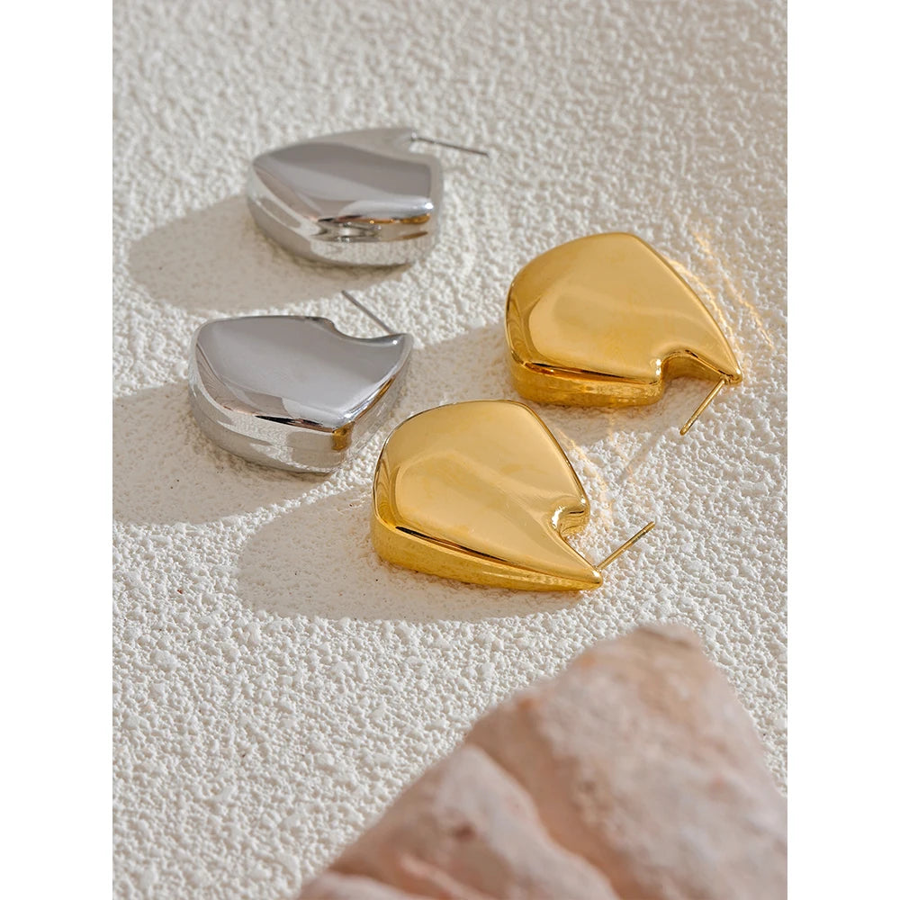 Brinco Arin Banhado em Ouro 18K - AuraMirage®