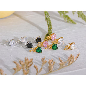 https://auracrystal.com.br/products/brinco-nyara-com-detalhe-em-zirconia-banhado-em-ouro-18k-auramirage%C2%AE?_pos=1&_psq=nyara&_ss=e&_v=1.0