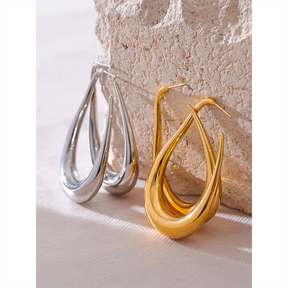 https://auracrystal.com.br/products/brinco-juno-banhado-em-ouro-18k-auramirage%C2%AE