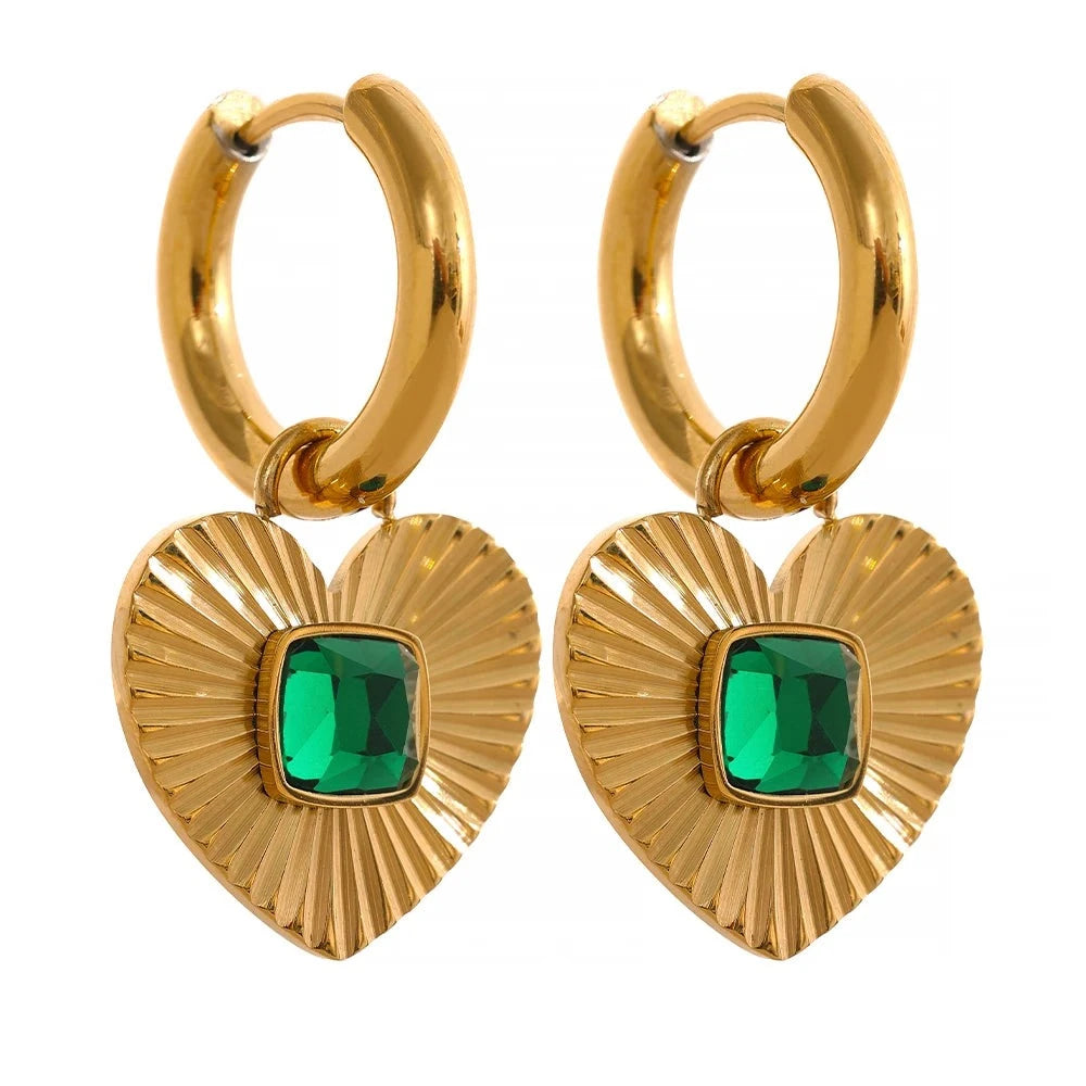 https://v9fg5f1n7f46m8jx-69724242170.shopifypreview.com/products/brinco-auren-com-detalhe-em-zirconia-banhado-em-ouro-18k-auramirage%C2%AE?_pos=1&_psq=aure&_ss=e&_v=1.0