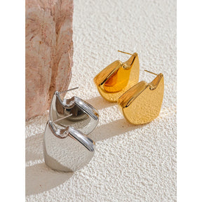 Brinco Arin Banhado em Ouro 18K - AuraMirage®