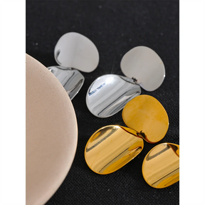 Brinco Solace  Banhado em Ouro 18K - AuraMirage®